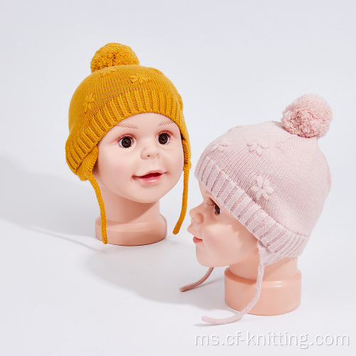Topi rajutan musim sejuk untuk bayi